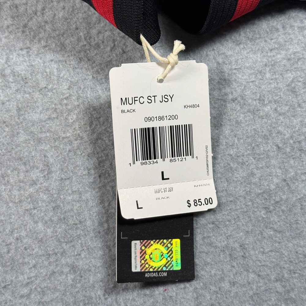 Adidas Manchester United FC Street Jersey Mens Large Black Red KH4804 NWT - Picture 7 of 7